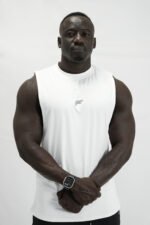 Sleeveless T-shirt - Image 3